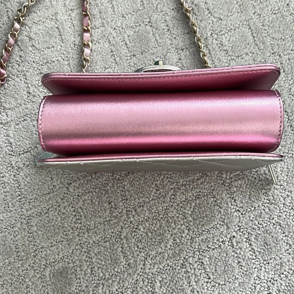 Chanel Pink & Silver Metallic Bag 😍